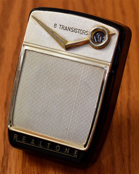 Vintage Realtone Constellation Transistor Radio Model TR Flickr