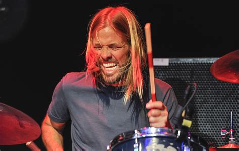 Foo Fighters' Taylor Hawkins says he thought his 2001 overdose was the end of the band - NME