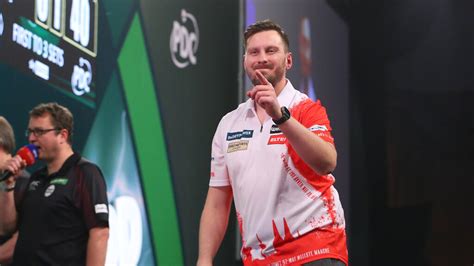 Florian Hempel Bei Darts Wm Souver N Eine Runde Weiter