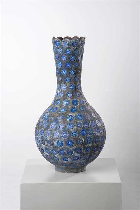 Ceramic Vases Now Available Showcase Dubai Ceramic Vases Ceramics