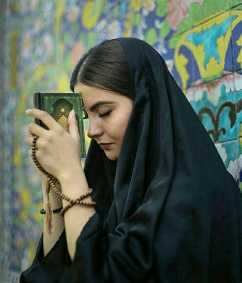 Pin By Rabyya Masood On Λłł Ūş Şı∩głe ĽΛđıeş Iranian Beauty Iran