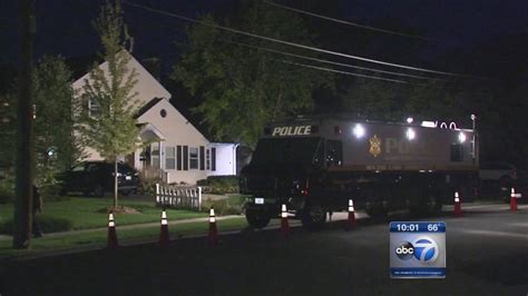 Police investigating death at Barrington home - ABC7 Chicago