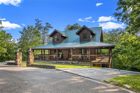 Affordable Cabins In Pigeon Forge Cheap Cabins In Pigeon Forge