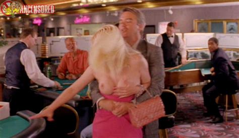 Shade nude pics página 1