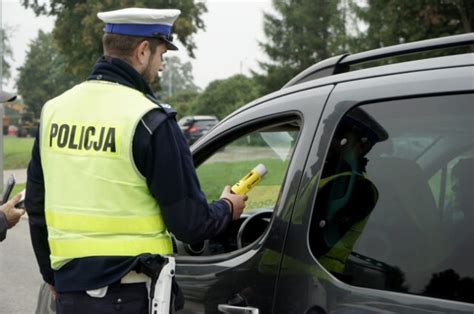 Trze Wy Poranek Na Drogach Podkarpacia Policja Podsumowa A Dzia Ania