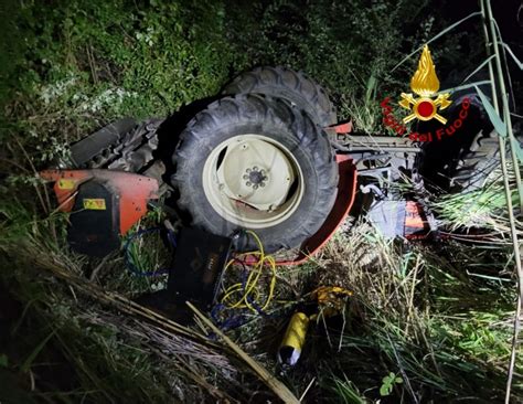 Si Ribalta Con Il Trattore Muore Un 50enne Gonews It