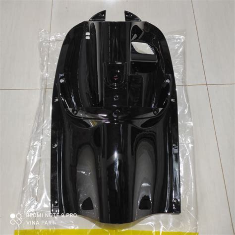 Cover Inner Lower Legshield Tengah Dek Kunci Kontak Scoopy Fi Esp Lama