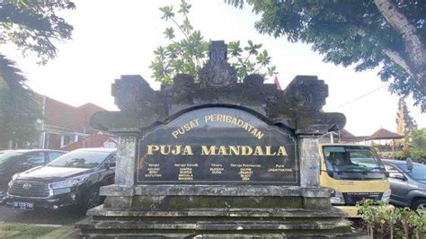 Wisata Religi Di Bali 5 Rumah Ibadah Dalam Satu Tempat Di Puja Mandala