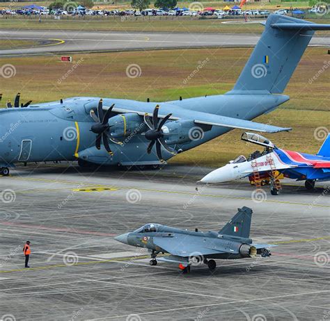 India Air Fore Hal Tejas Fighter Jet Editorial Photo Image Of Airshow