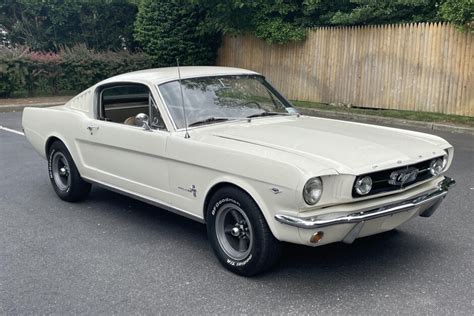 For Sale 1965 Ford Mustang Fastback Wimbledon White 289ci V8 3 Speed Auto — Stangbangers