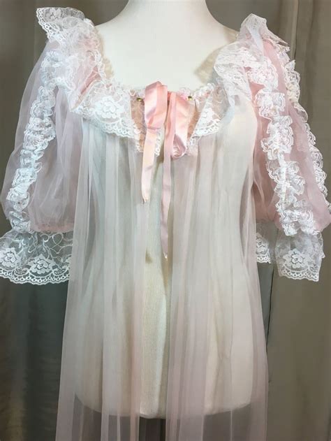 Vintage Sheer Pink Nightgown Or Bath Robe Lace Trim Puff 34 Sleeves