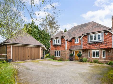 5 Bed Detached House For Sale In Allington Road Newick Bn8 £1300000