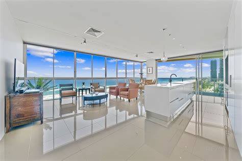 Old Burleigh Rd Broadbeach Qld Australia Apartment