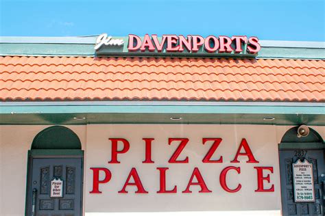 About Us — Davenports Pizza Palace