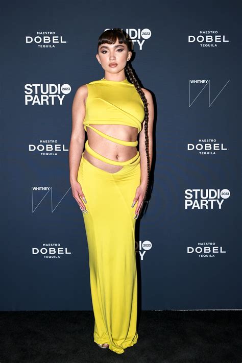 Rowan Blanchard's feet