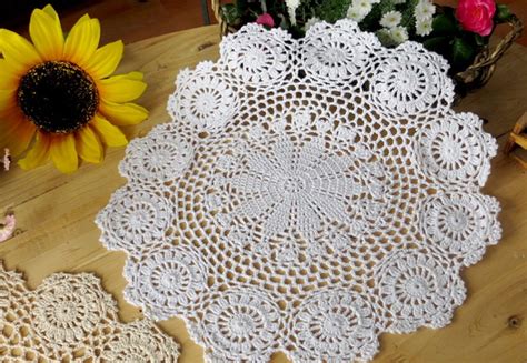 Laivigo New Handmade Crochet Cotton Lace Round Placemats Doilies Doily 4pcs 14 Inch