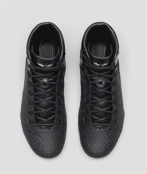 Nike Kobe 9 KRM EXT Black Mamba | Kobe shoes, Mens nike shoes, Black mamba