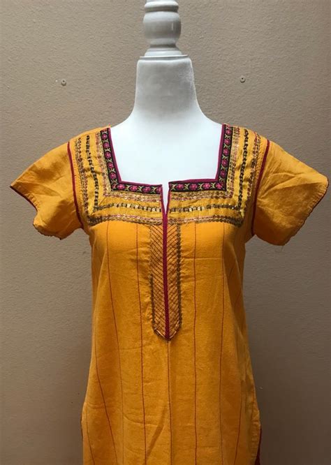 Vintage Indian Dress 1970s Gem