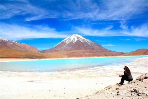 Excursión al Salar de Uyuni 3 días 2 noches Incahuasi Lagos