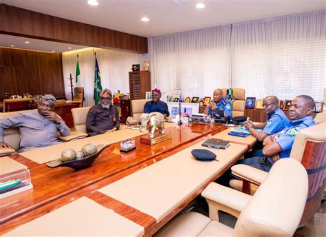 Punch Newspapers On Twitter Photos Sanwo Olu Meets Ig Over Bolanle