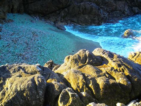 Praia dos Cristais O Camiño dos Faros