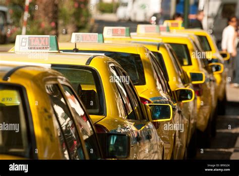 Taxi Rank Hi Res Stock Photography And Images Alamy