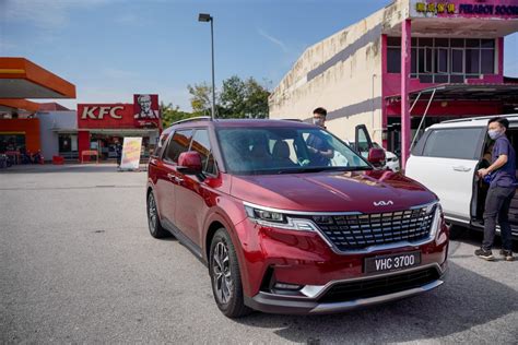 新车试驾 2022 Kia Carnival 专攻大型家庭十一人座MPV 2022 Kia Carnival Media Drive