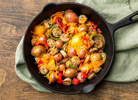 Cheesy Chicken Sausage Potato Skillet Hungryroot