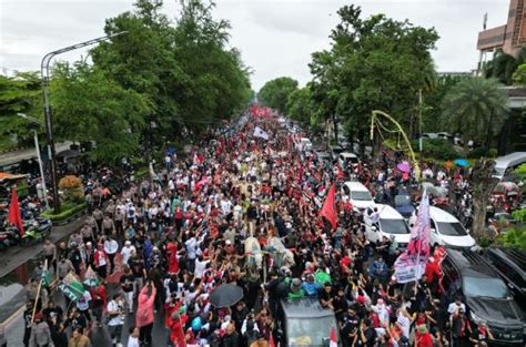 Ratusan Ribu Warga Solo Tumblek Blek Di Hajatan Rakyat Yakin Indonesia