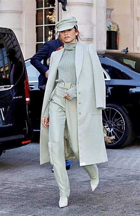 20 Looks Of Zendaya That Made Us Rethink Fashion Runway To Runaway