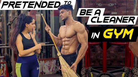 Pretended To Be A Gym Cleaner In Front Of A Hot Girl 🔥💪🏼 Fitmanjeet