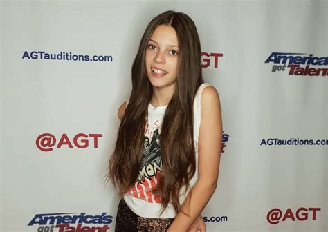 Courtney Hadwin Bio, Wiki, Net Worth, Dating, Boyfriend, Age, Height