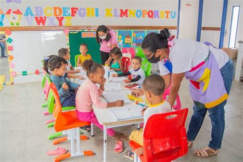 Encerram Se Hoje Pré Matrículas Para Alunos Novatos Na Educação