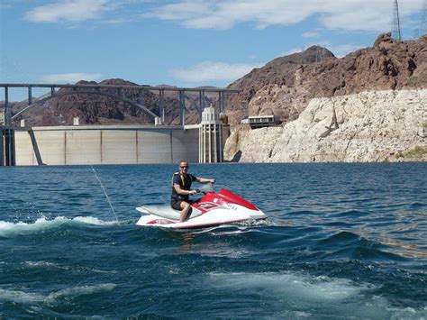 A Perfect Day Out In Las Vegas Escaping To Peaceful Lake Mead