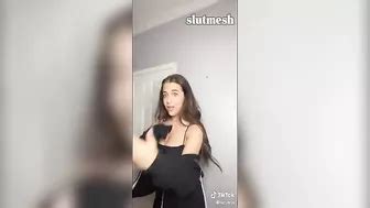 Guarda Baby Ariel Leaked TikTok Star Porn Video Gratuitamente