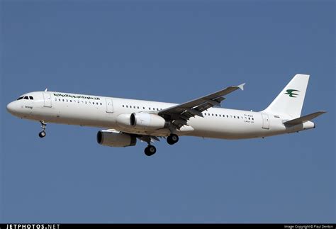 Yi Ags Airbus A Iraqi Airways Paul Denton Jetphotos