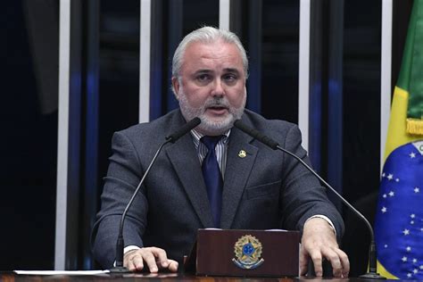 Indicado Para Petrobras Prates Renuncia Ao Mandato No Senado Metr Poles