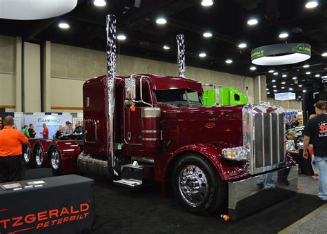 Peterbilt Awesome Peterbilt Fitzgerald Glider Kit Flickr