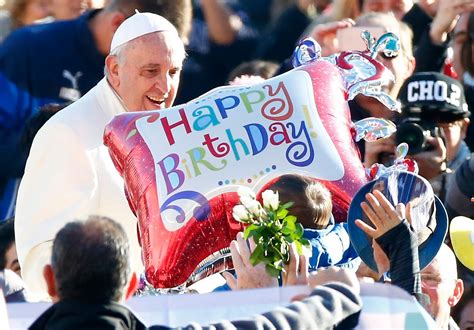 Sacerdotus: Happy Birthday Pope Francis #Pontifex80