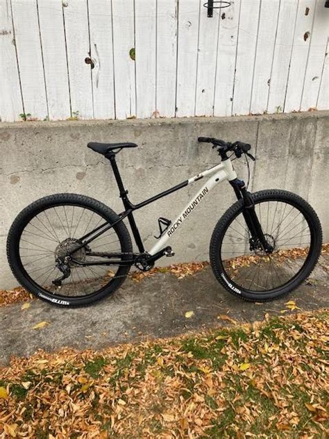 *NEW* Rocky Mountain bicycle | Mountain | Calgary | Kijiji