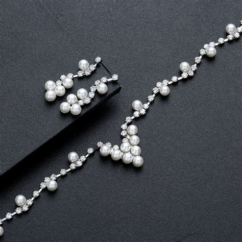 American Pearl Necklace Earring Set