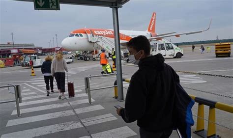 Easyjet Armed Police Take Over Flight After Passenger Mutiny