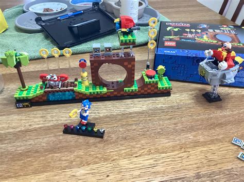 LEGO Sonic the Hedgehog set built by BrandonTSW2 on DeviantArt