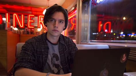 Cole Sprouse On ‘riverdales Jughead And Asexual Representation Teen Vogue