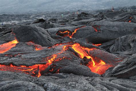 Why Hawaii's Hot Lava Is So Awe-Inspiring