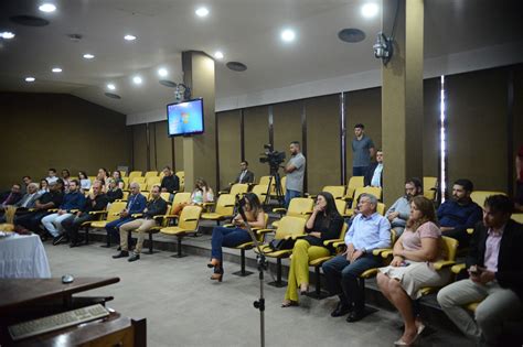 Frente parlamentar defende princípios da família cristã