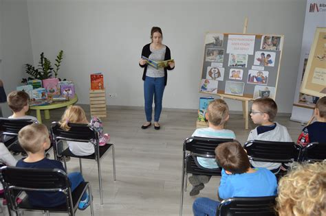 Biblioteka Publiczna W Czerwionce Leszczynach Mi Dzynarodowy Dzie