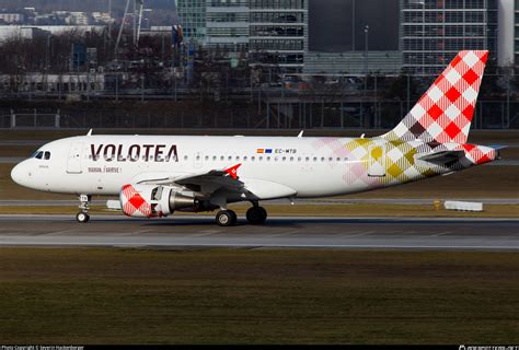 Ec Mtb Volotea Airlines Airbus A Photo By Severin Hackenberger