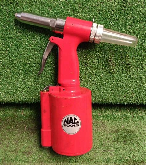 Mac Tools Air Pneumatic Rivet Gun Riveter Tool Pop Riveting Air