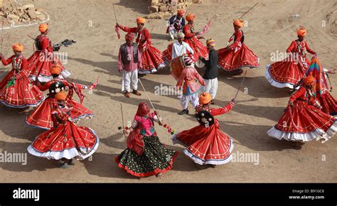 Rajasthan desert festival hi-res stock photography and images - Alamy